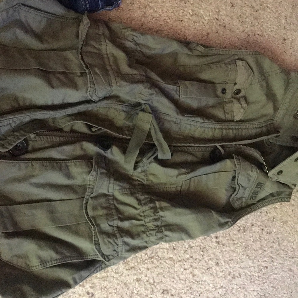 Utility green vest